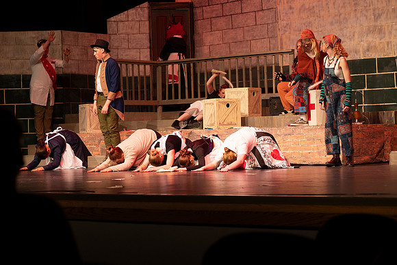26PHSDRAMA-43