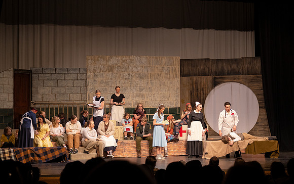 26PHSDRAMA-63