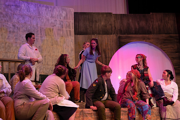 26PHSDRAMA-65
