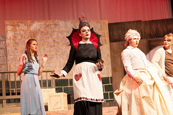 26PHSDRAMA-123