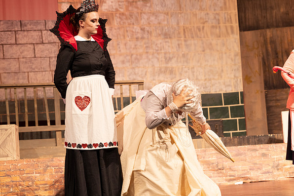 26PHSDRAMA-124