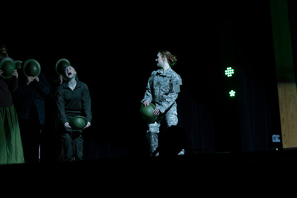 26PHSDRAMA-161