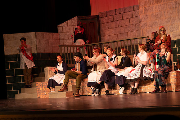 26PHSDRAMA-45