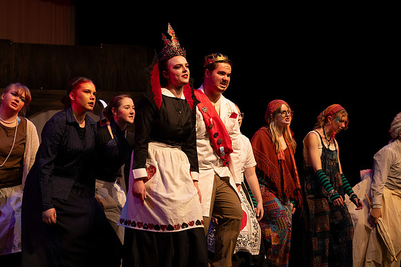 26PHSDRAMA-208