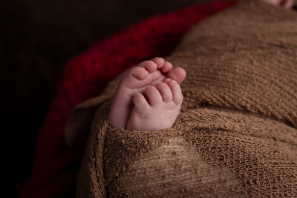 23CJ-HackworthNewborn-5 copy