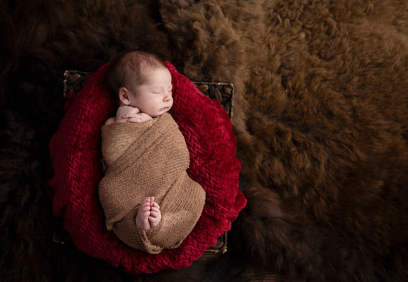 23CJ-HackworthNewborn-10 copy