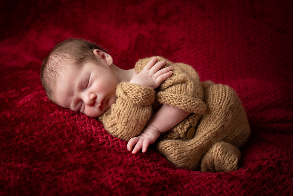 23CJ-HackworthNewborn-15 copy