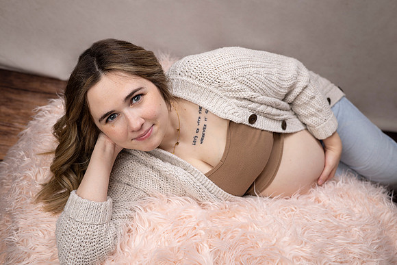 25-MaternitySylvia-4 copy